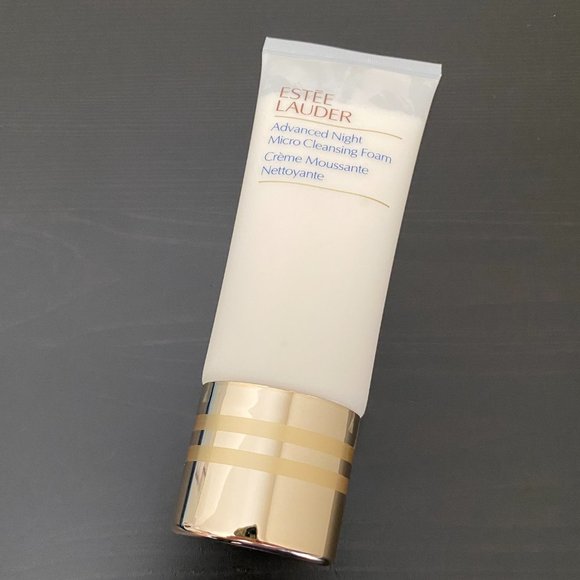 Estée Lauder Advanced Night Micro Cleansing Foam - Picture 5 of 16